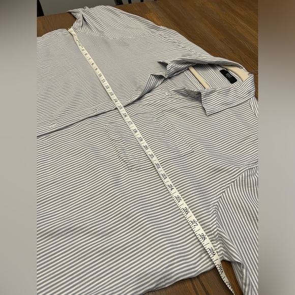 Able Harris oversized button down shirt in white and blue stripe. Size 1X - Picture 7 of 7